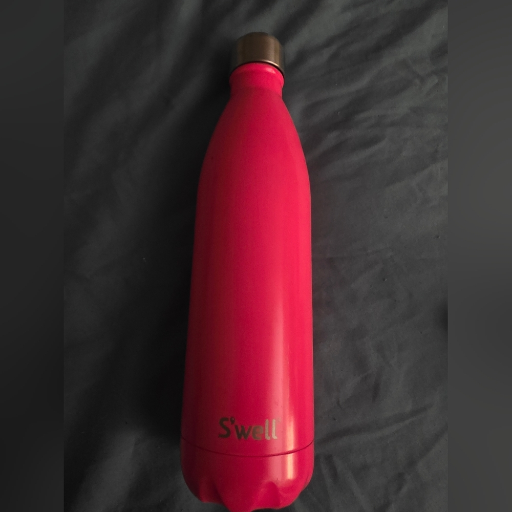 S'well Bold Azalea Pink Stainless Water Bottle, 17 oz.